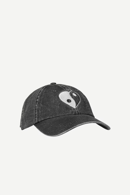 SAPOETRY CAP BLACK BALANCE 14663